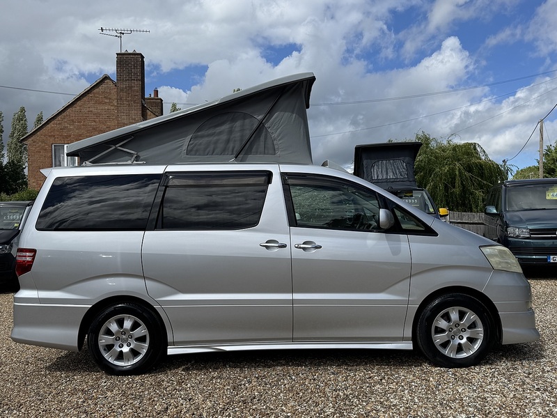 Toyota 2.4 Automatic 2360 5dr Motor Caravan Automatic Petrol