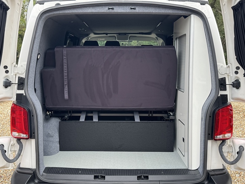 Volkswagen T6.1 T32 110 SWB 2.0 5dr Camper Manual Diesel