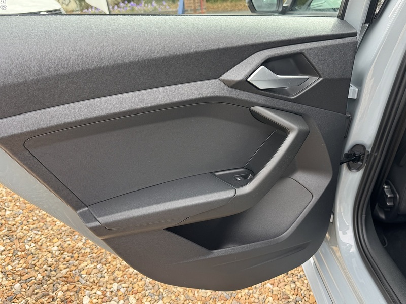 Audi 1.5 TFSI 35 S line Sportback 5dr Petrol S Tronic Euro 6 (s/s) (150 ps)