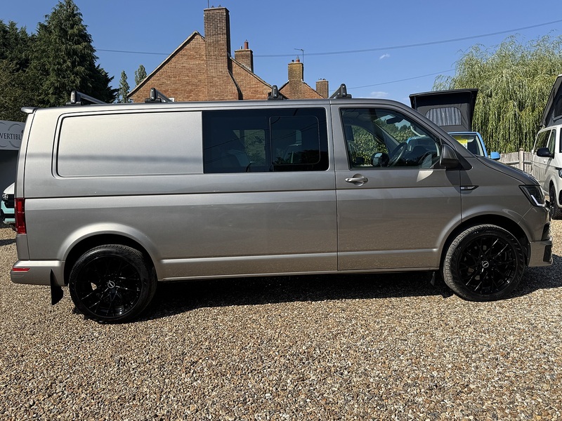 Volkswagen T6 T32 150 DSG LWB Highline 2.0 4dr Window Van Automatic Diesel