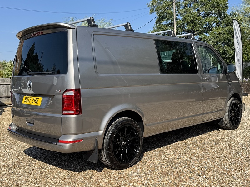 Volkswagen T6 T32 150 DSG LWB Highline 2.0 4dr Window Van Automatic Diesel