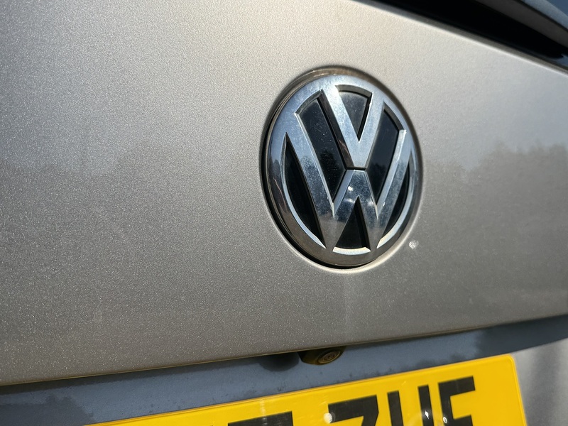 Volkswagen T6 T32 150 DSG LWB Highline 2.0 4dr Window Van Automatic Diesel