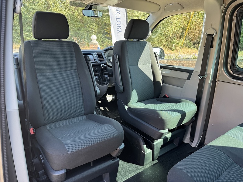Volkswagen T6 T32 150 DSG LWB Highline 2.0 4dr Window Van Automatic Diesel