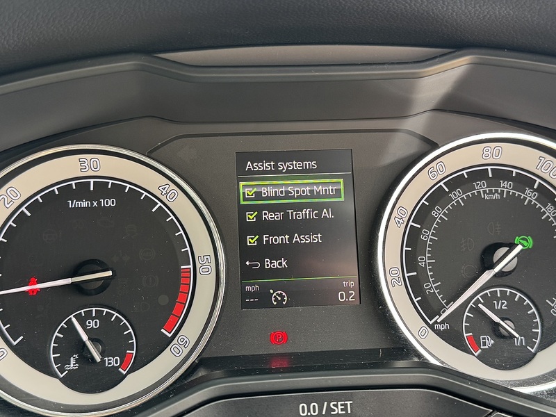 Skoda 2.0 TDI SportLine Plus Estate 5dr Diesel DSG Euro 6 (s/s) (190 ps)