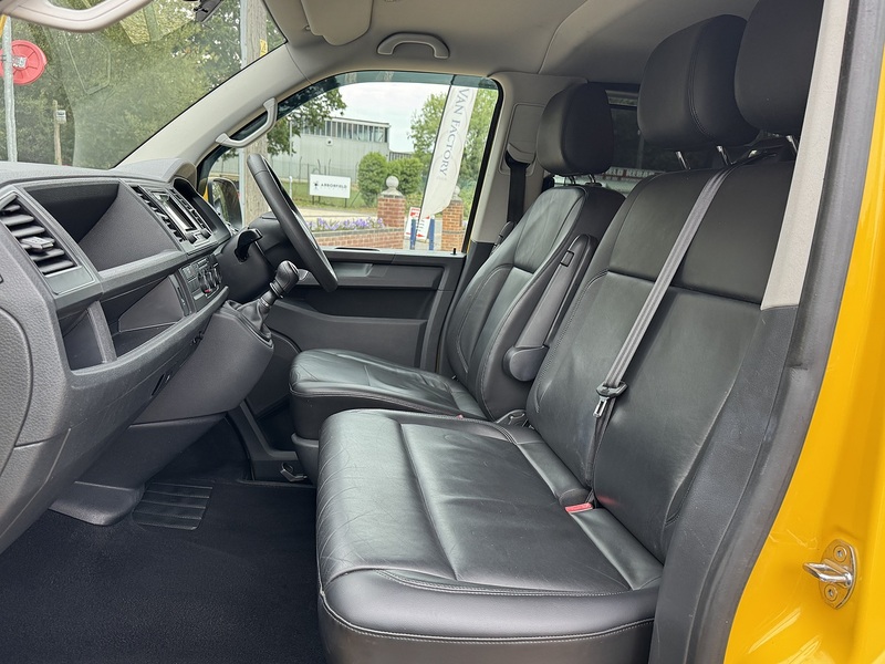 Volkswagen T6 T32 150 LWB 2.0 5dr Minibus Manual Diesel