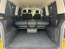T6 T32 150 LWB 2.0 5dr Minibus Manual Diesel
