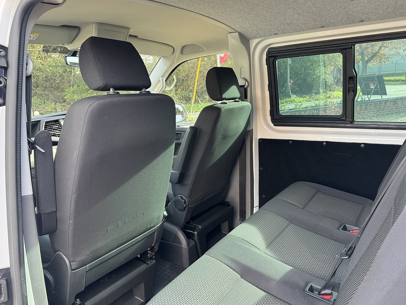 Volkswagen T6.1 T32 150 LWB Highline 2.0 5dr Combi Van Manual Diesel