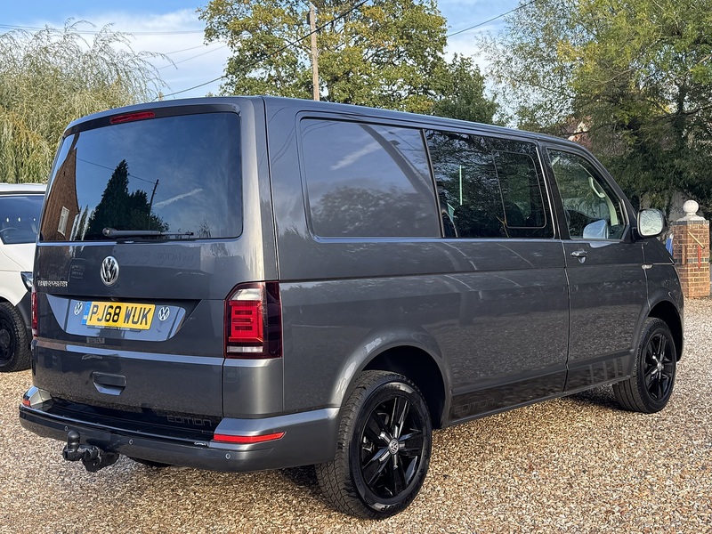 Volkswagen 2.0 TDI T30 BlueMotion Tech Edition Kombi Double Cab 5dr Diesel DSG FWD SWB Euro 6 (s/s) (150 ps)