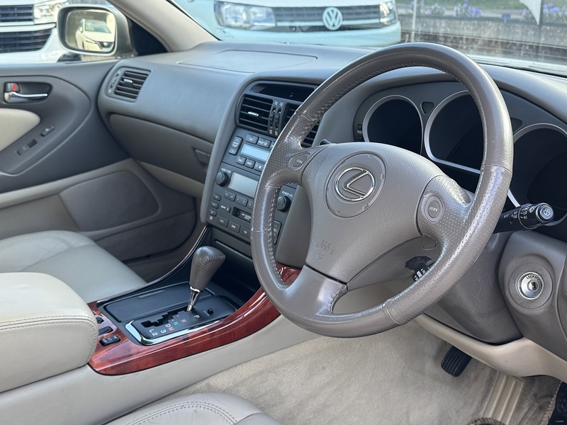 Lexus 3.0 300 SE Saloon 4dr Petrol Auto (281 g/km, 218 bhp)