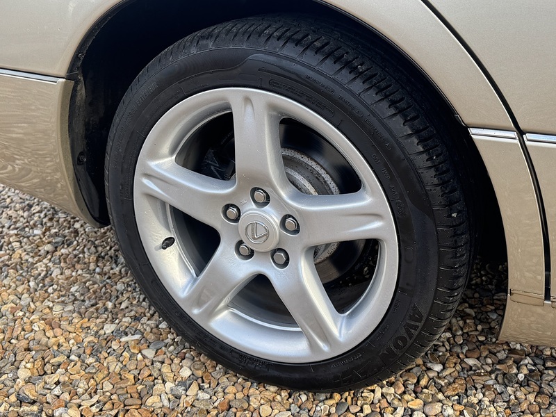 Lexus 3.0 300 SE Saloon 4dr Petrol Auto (281 g/km, 218 bhp)