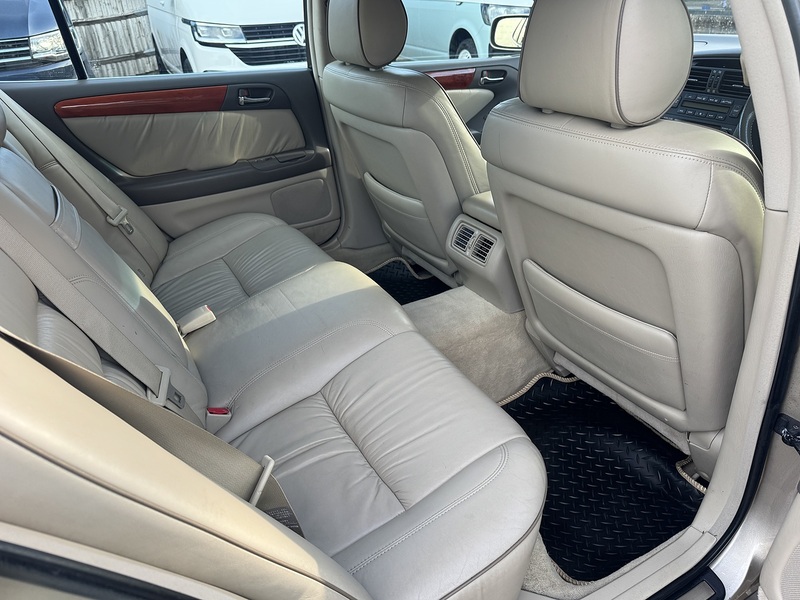 Lexus 3.0 300 SE Saloon 4dr Petrol Auto (281 g/km, 218 bhp)