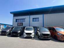 Ford Transit Custom Van L1 300 Limited Elite Edition SWB 136 