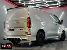 Ford Transit Custom Van L1 300 Limited Elite Edition SWB 136 