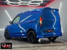Ford Transit Courier Van EcoBoost Limited Elite Edition 125 