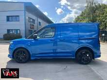 Ford Transit Courier Van EcoBoost Limited Elite Edition 125 