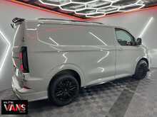 Ford Transit Custom Van L1 300 Limited Elite Edition SWB 136 