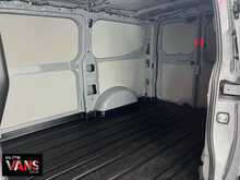 Ford Transit Custom Van L1 300 Limited Elite Edition SWB 136 