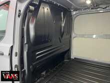 Ford Transit Custom Van L1 320 Trail Elite Edition SWB 136 