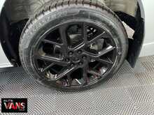 Ford Transit Custom Van L1 300 Limited Elite Edition SWB 136 