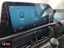 Ford Transit Custom Van L1 300 Limited Elite Edition SWB 136 