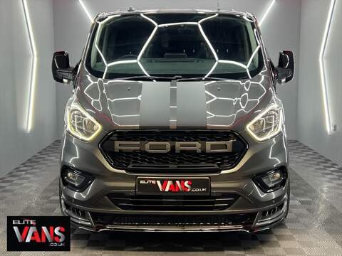 Ford Transit Custom DCIV L2, 2.0 320 EcoBlue Limited Crew Van Double Cab 5dr Diesel Manual L2 H1 Euro 6 (s/s) (130 ps)