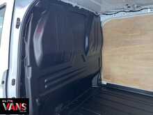 Ford Transit Custom L1 280 Limited Elite Edition SWB 136 