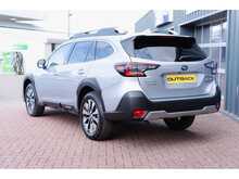 Subaru Outback Touring Automatic