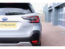 Subaru Outback Touring Automatic