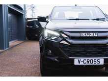 Isuzu D-Max V-Cross Double Cab Automatic