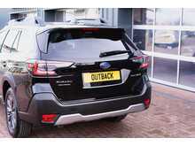 Subaru Outback Limited Automatic