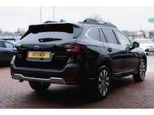 Subaru Outback Touring Automatic