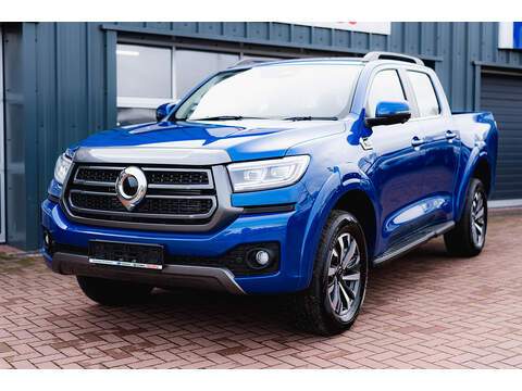 LUX 2.4 4dr Pickup Automatic Diesel