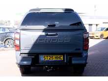 Isuzu D-Max V-Cross Steel Double Cab Automatic