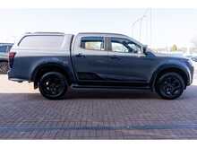 Isuzu D-Max V-Cross Steel Double Cab Automatic