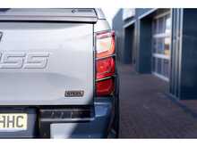 Isuzu D-Max V-Cross Steel Double Cab Automatic