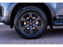 Isuzu D-Max V-Cross Steel Double Cab Automatic