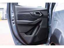 Isuzu D-Max V-Cross Steel Double Cab Automatic