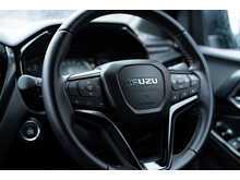 Isuzu D-Max V-Cross Steel Double Cab Automatic