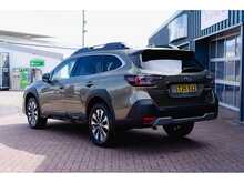 Subaru Outback Touring Automatic