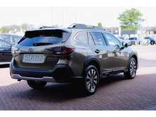 Subaru Outback Touring Automatic