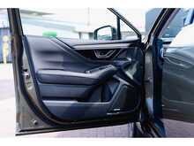 Subaru Outback Touring Automatic