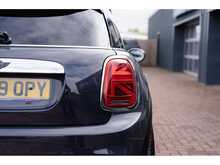 MINI Hatch Cooper S Exclusive Automatic
