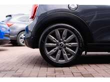MINI Hatch Cooper S Exclusive Automatic