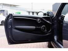 MINI Hatch Cooper S Exclusive Automatic