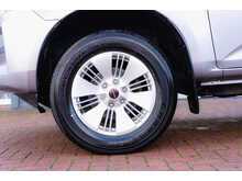 Isuzu D-Max TD DL20 Double Cab Manual