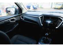 Isuzu D-Max TD DL20 Double Cab Manual