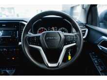 Isuzu D-Max TD DL20 Double Cab Manual