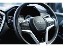 Isuzu D-Max TD DL20 Double Cab Manual