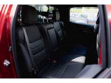 Isuzu D-Max V-Cross Double Cab Automatic