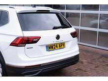 Volkswagen Tiguan Allspace TSI Life Automatic
